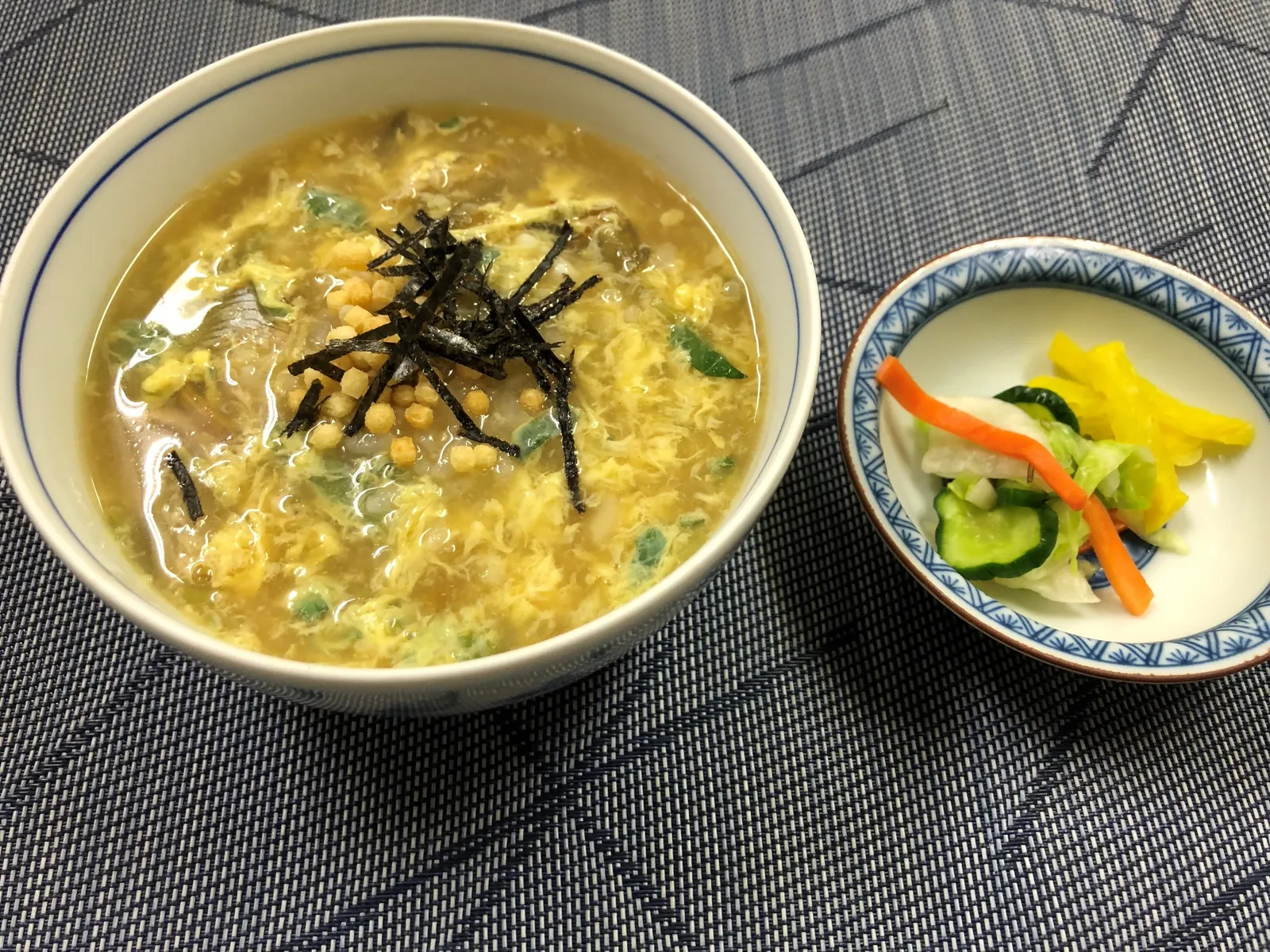 鮎雑炊と香物