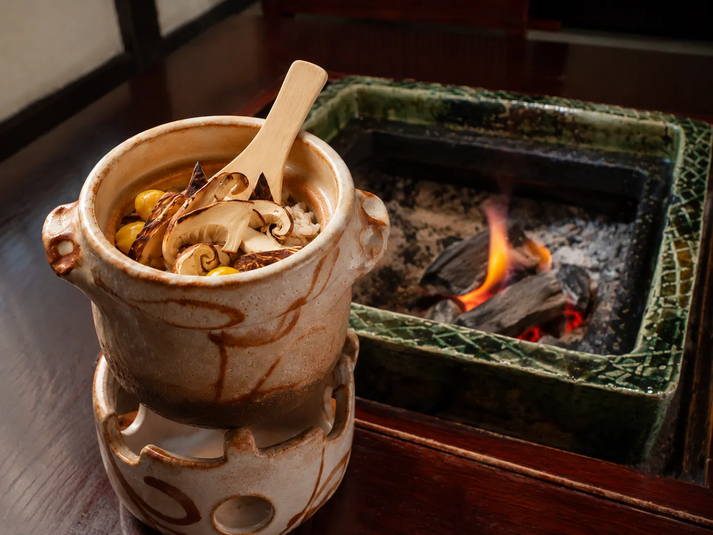 松茸土釜ご飯
