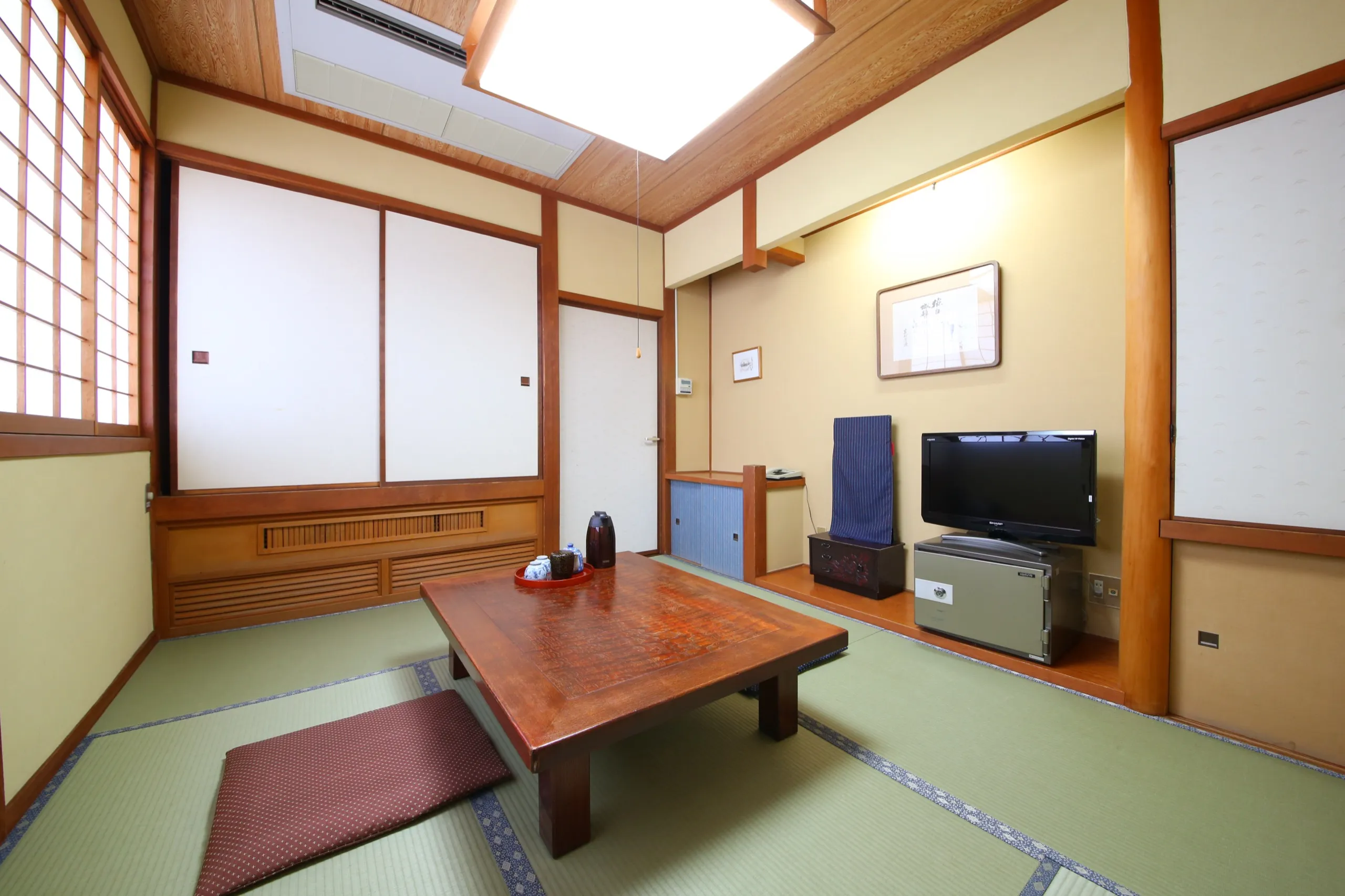 和室 本間 6畳