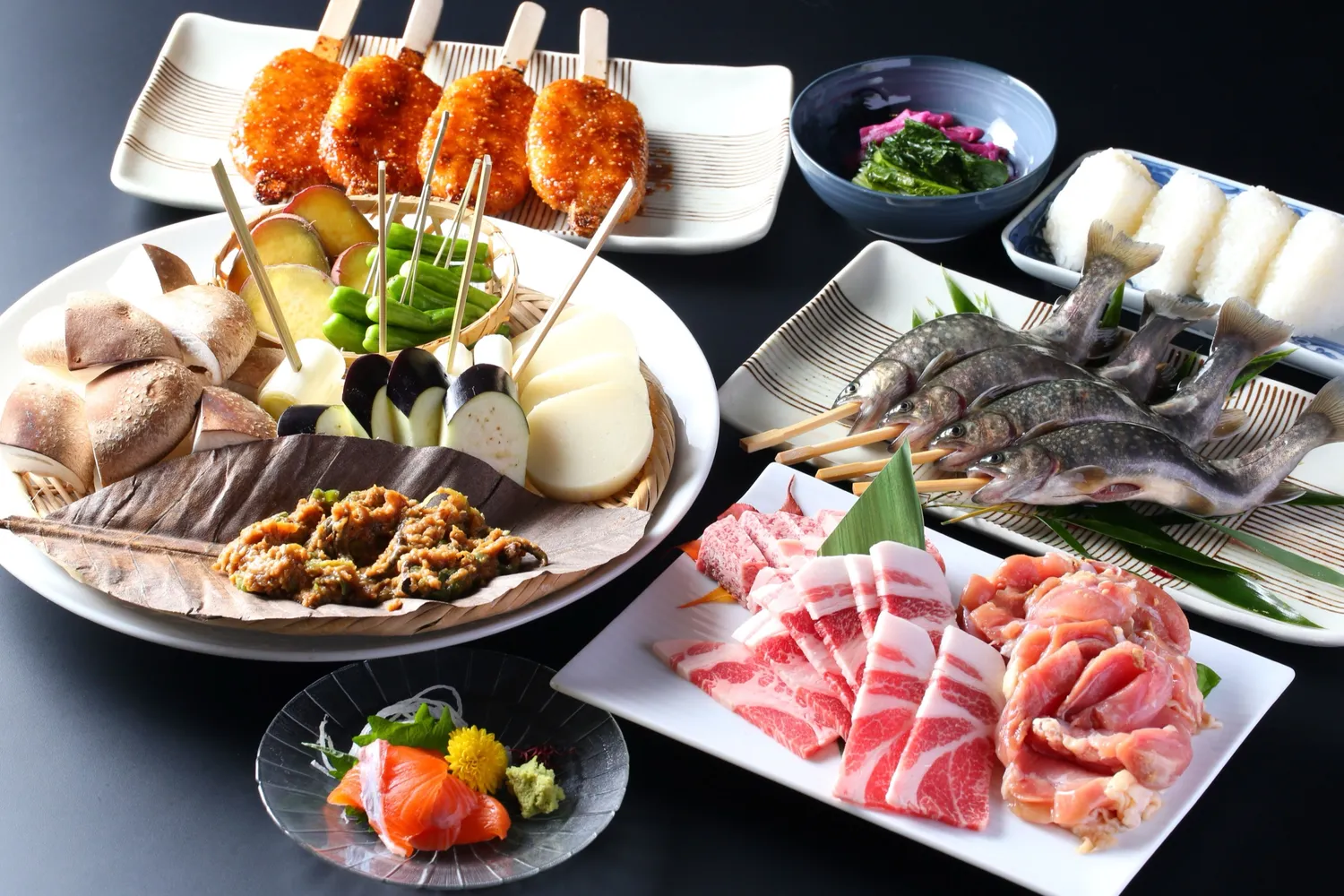 地産の山里が育む旬の恵み 戦国料理コース